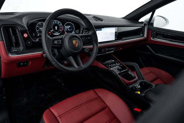 2026 Cayenne picture #4