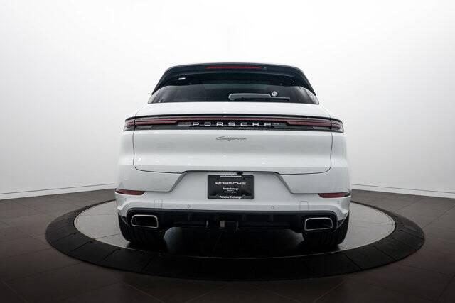 2026 Cayenne picture #6