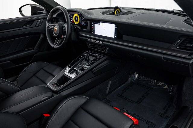 2026 911 Carrera GTS picture #12