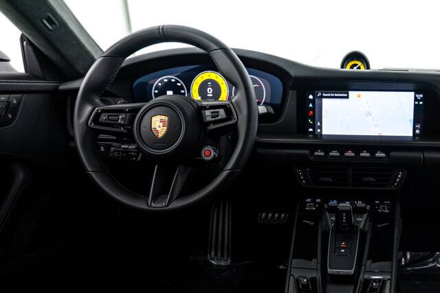 2026 911 Carrera GTS picture #14