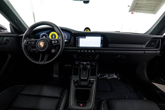 2026 911 Carrera GTS picture #15