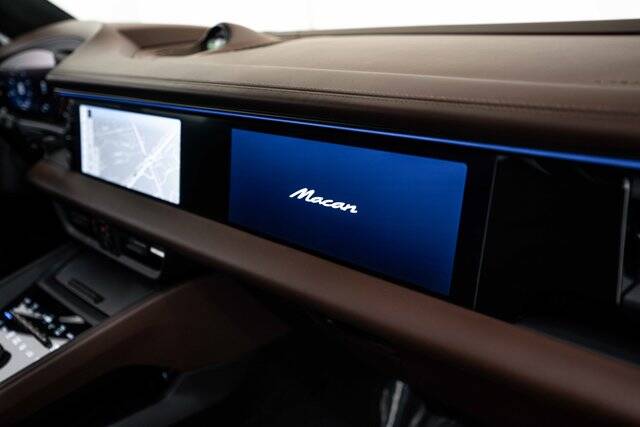 2024 Macan Electric Turbo picture #14