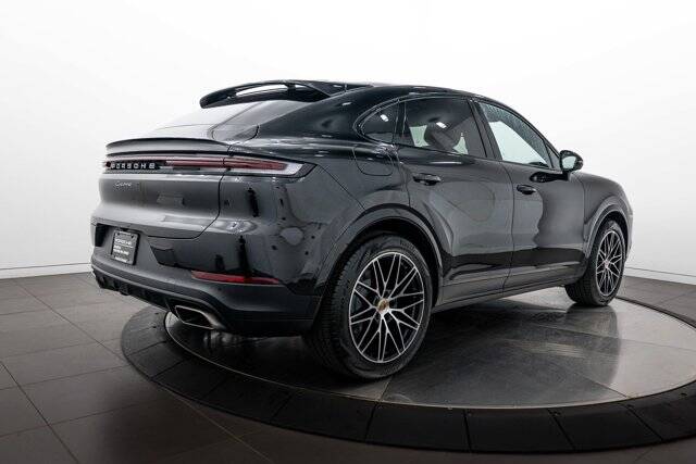 2026 Cayenne picture #7