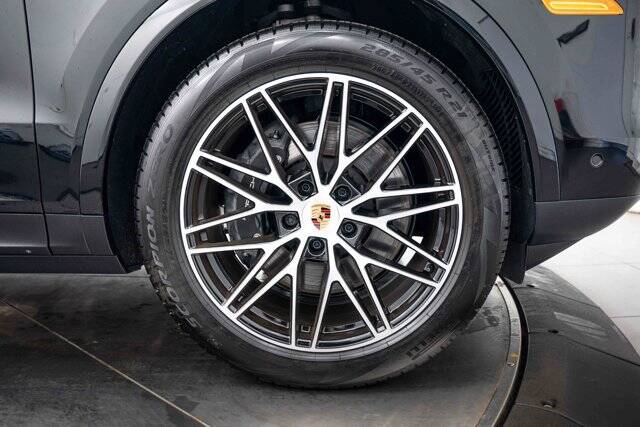 2026 Cayenne picture #11