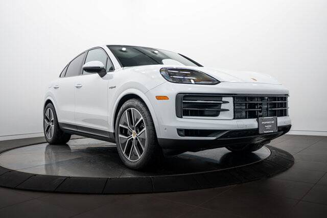 2025 Cayenne E-Hybrid Coupe picture #9