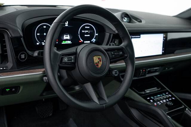 2025 Cayenne E-Hybrid Coupe picture #15
