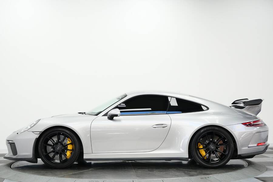 2018 911 GT3 -6 Speed Manual, Carbon Buckets, Carbon Brakes picture #5
