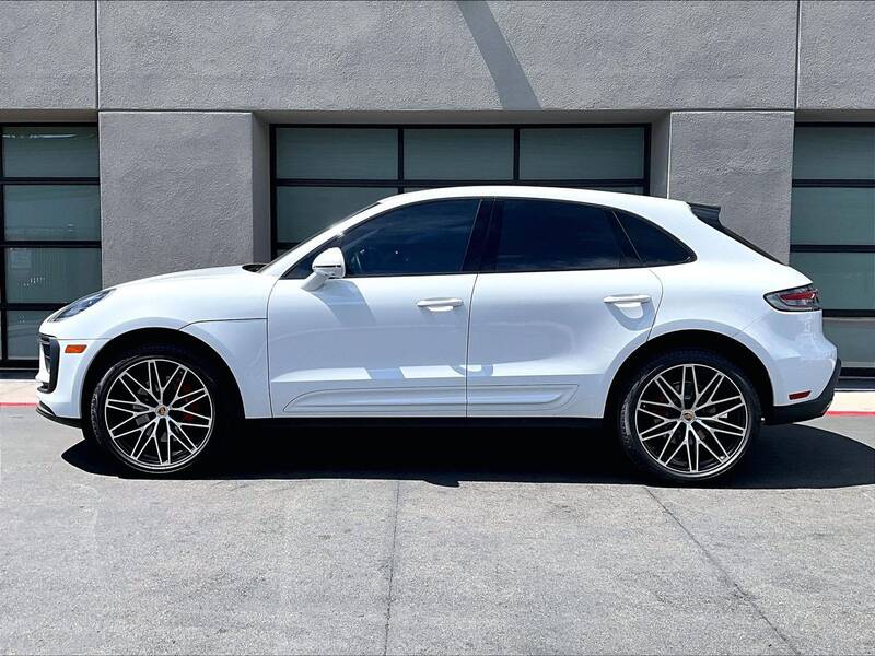 2023 Macan S picture #2