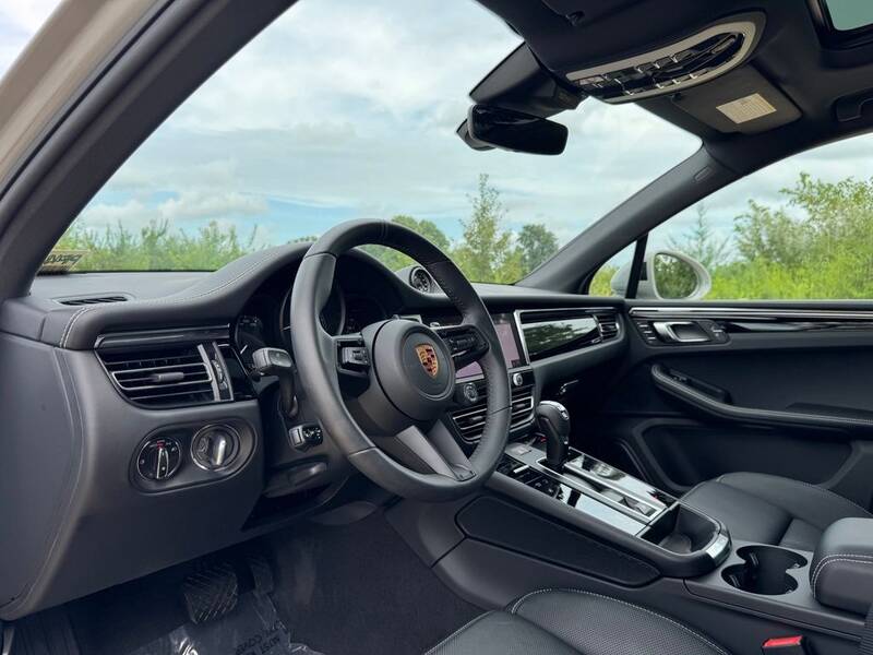 2026 Macan picture #4