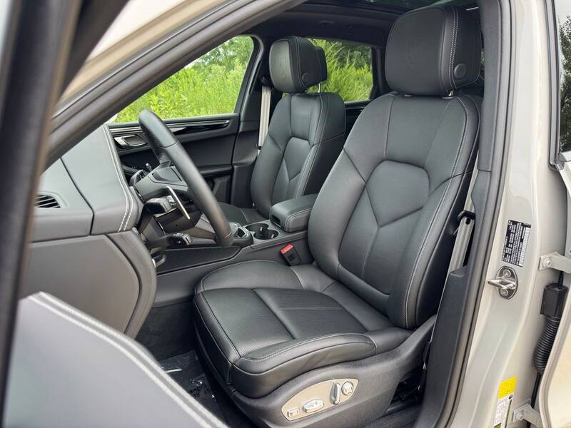 2026 Macan picture #5