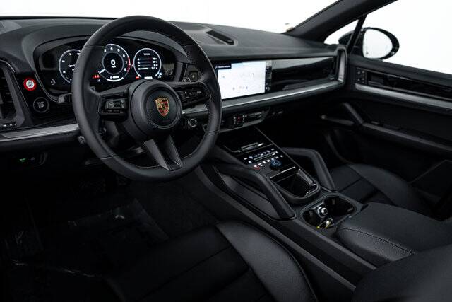 2026 Cayenne picture #4