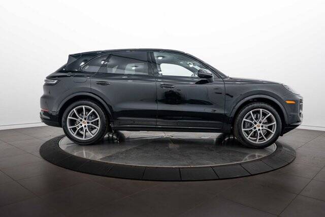 2026 Cayenne picture #8