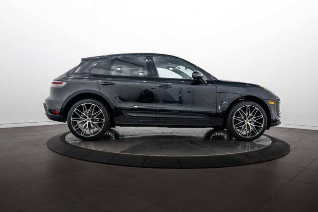 2026 Macan picture #8
