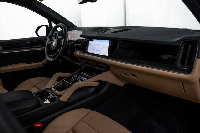 2026 Cayenne picture #12