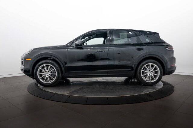 2026 Cayenne picture #2