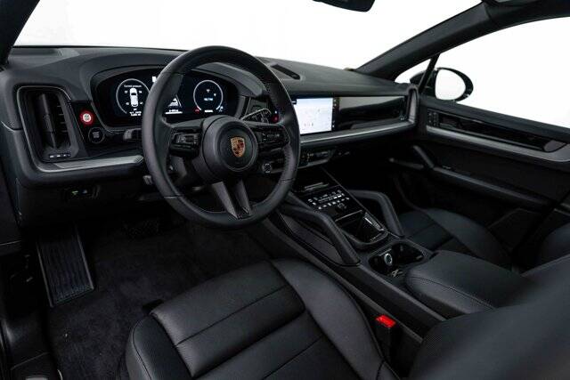 2026 Cayenne picture #4