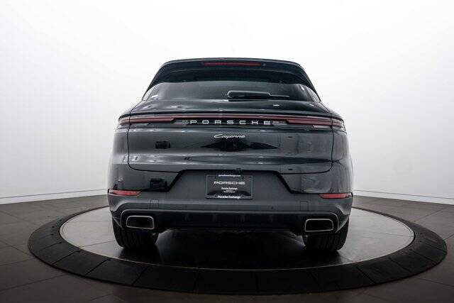 2026 Cayenne picture #6