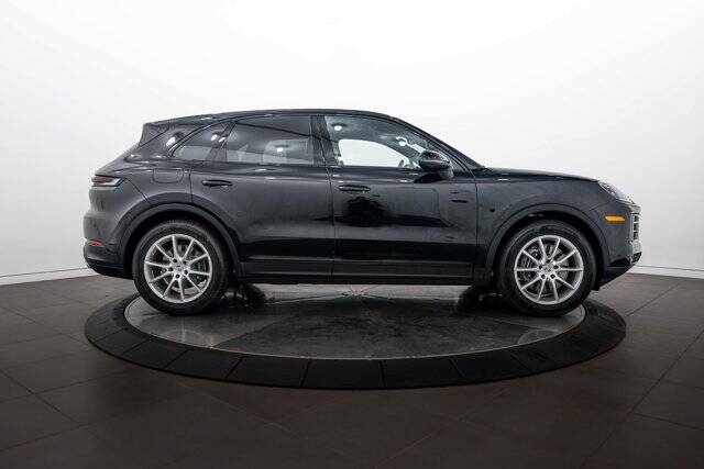 2026 Cayenne picture #8