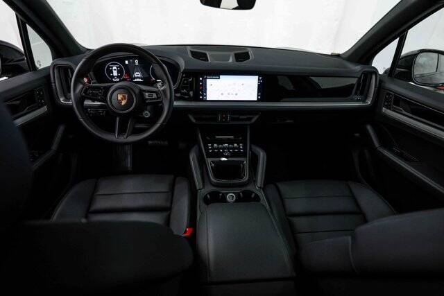 2026 Cayenne picture #12
