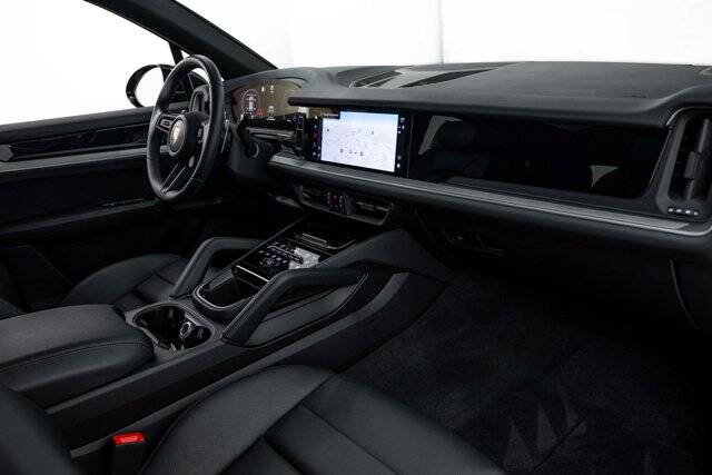 2026 Cayenne picture #13