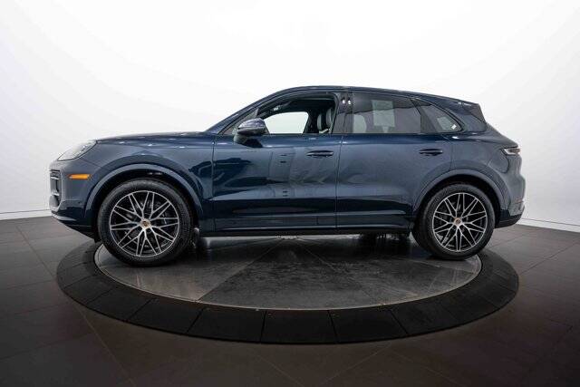 2026 Cayenne picture #2