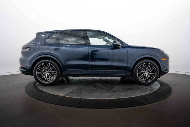 2026 Cayenne picture #8