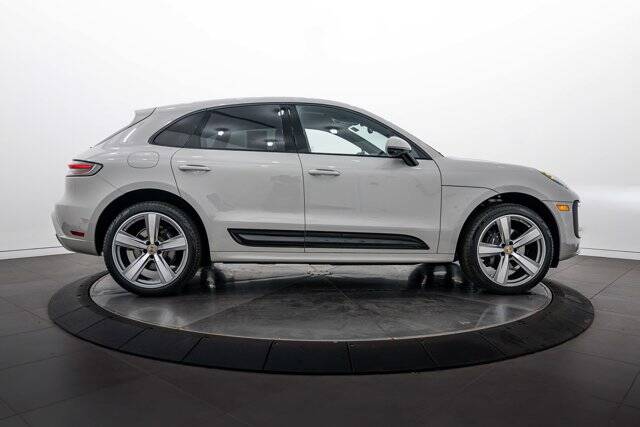 2026 Macan picture #8