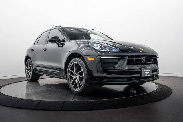 2024 Macan picture #9
