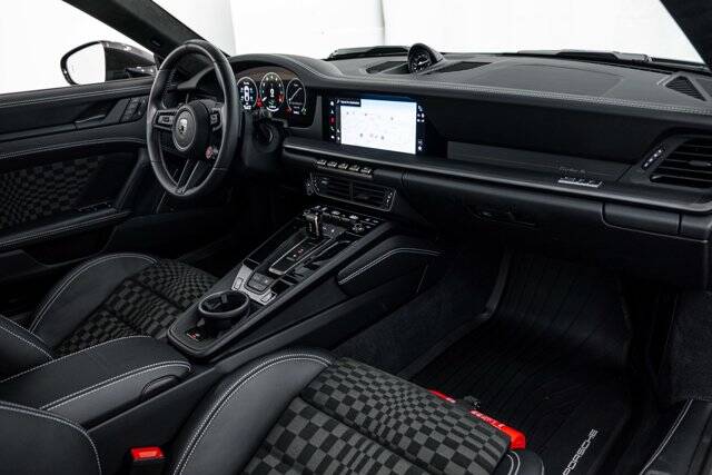 2026 911 Turbo S picture #13