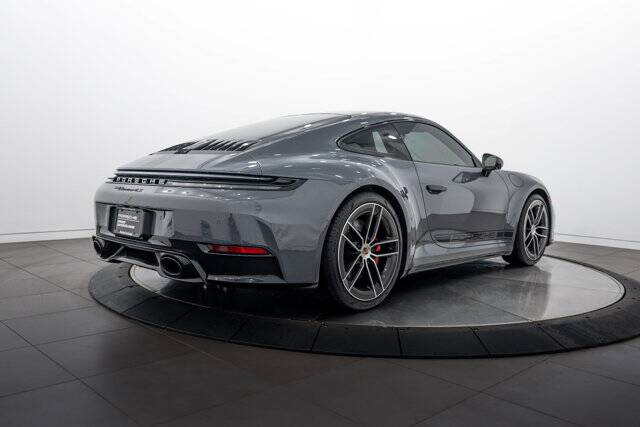 2026 911 Carrera 4S picture #7