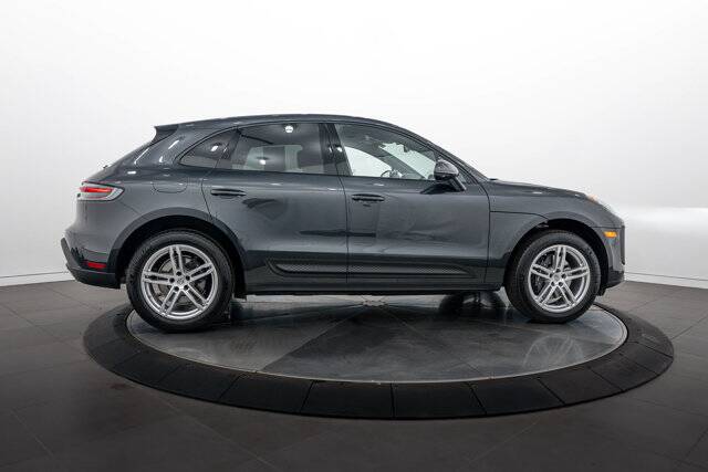 2026 Macan picture #8