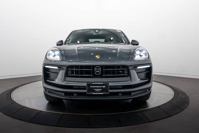 2026 Macan picture #10
