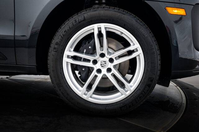 2026 Macan picture #11