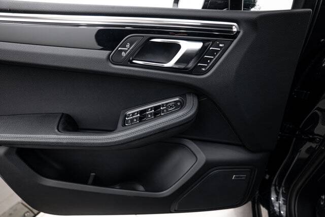 2026 Macan picture #15