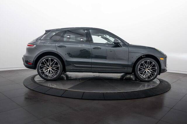 2026 Macan picture #8