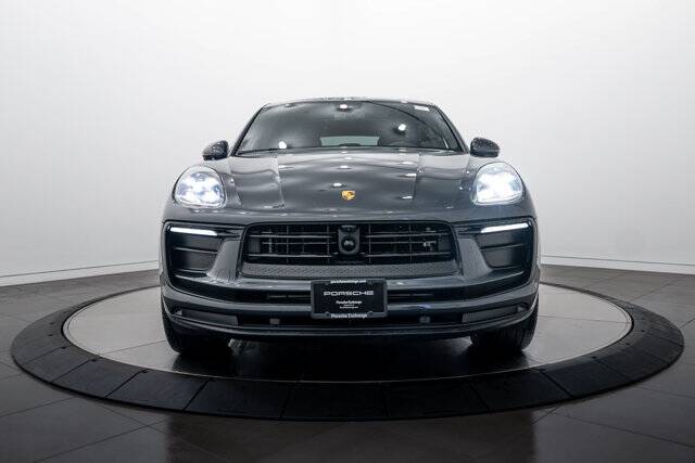 2026 Macan picture #10