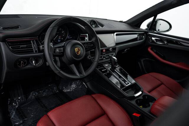 2026 Macan T picture #4
