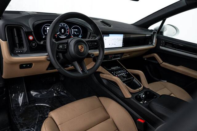 2026 Cayenne picture #4