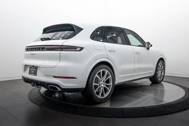 2026 Cayenne picture #7