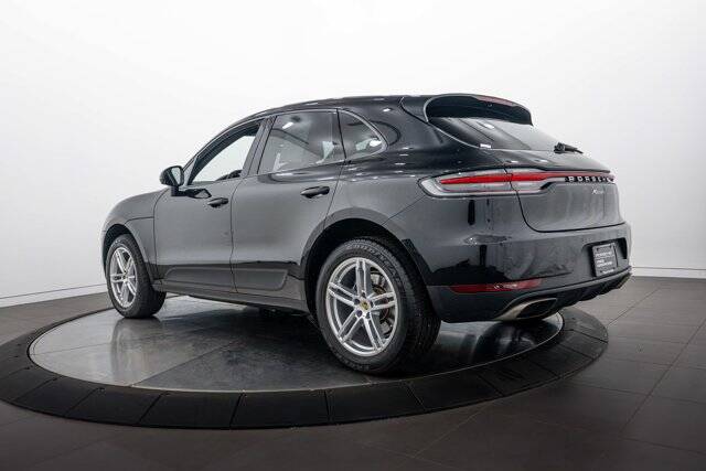 2021 Macan picture #3