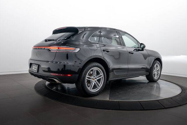 2021 Macan picture #7