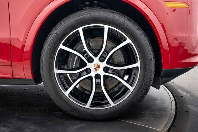 2026 Cayenne Coupe picture #11