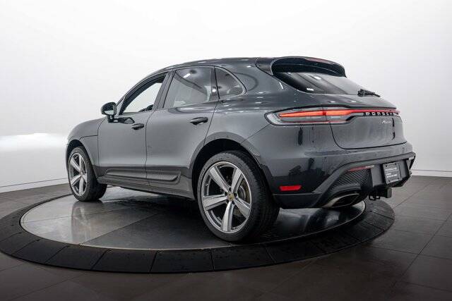 2026 Macan picture #3