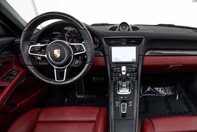 2019 911 Turbo S picture #12