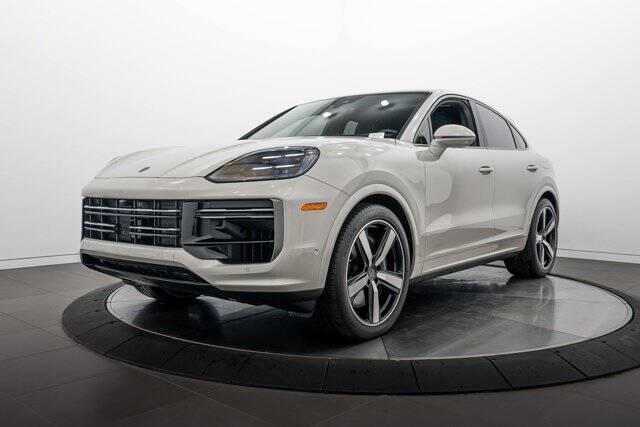 2025 Cayenne Turbo E-Hybrid picture #1