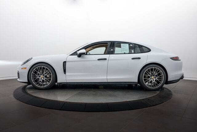 2022 Panamera 4 Platinum Edition picture #2