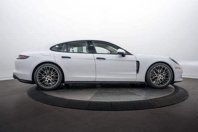 2022 Panamera 4 Platinum Edition in Highland Park, IL | listed on