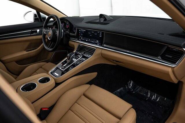 2022 Panamera 4 Platinum Edition picture #12