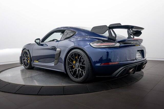 2025 718 Cayman GT4 RS picture #3
