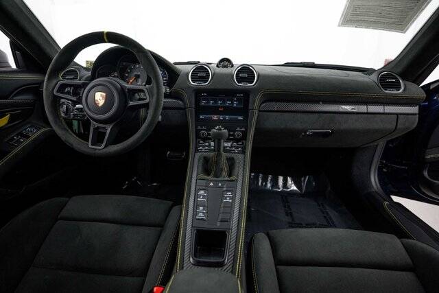 2025 718 Cayman GT4 RS picture #13